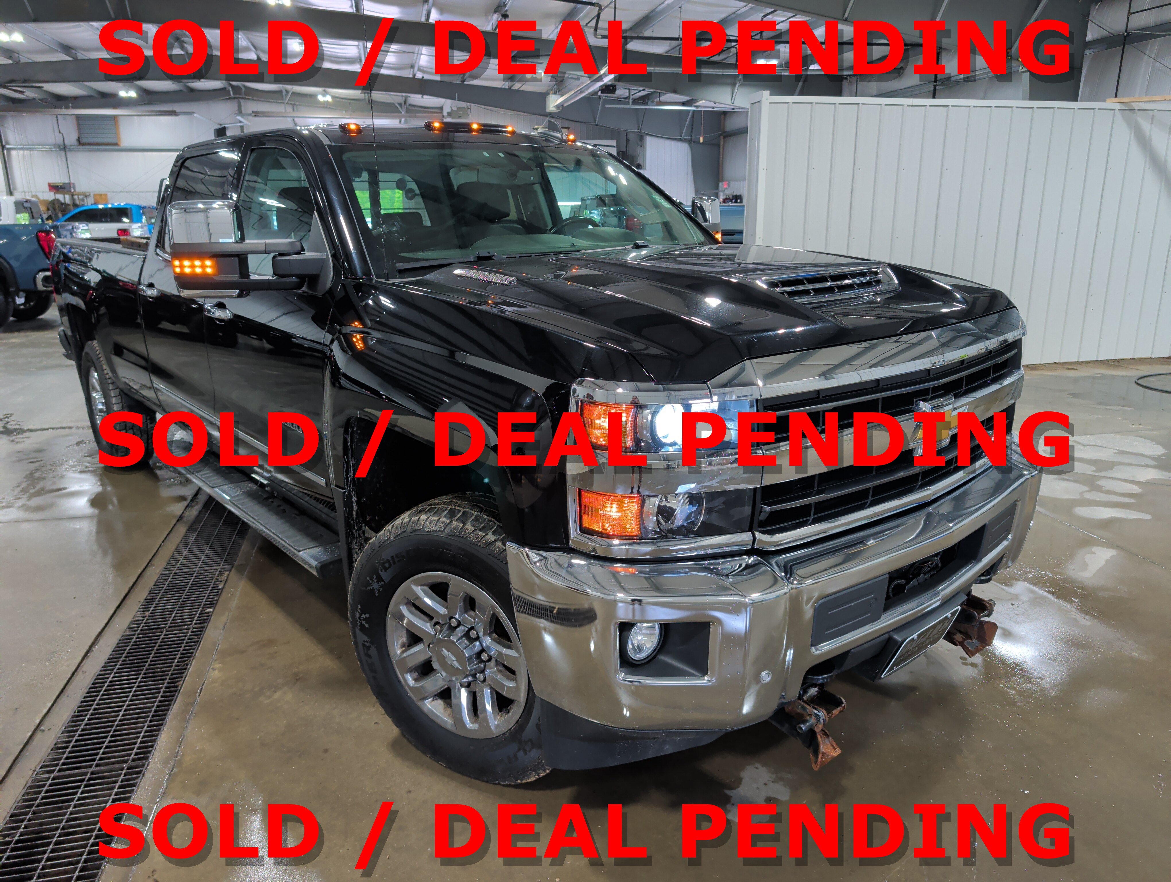 Used 2019 Chevrolet Silverado 3500 LTZ w/ Duramax Plus Package AWD/4WD video 1
