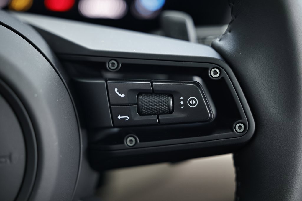 Certified 2025 Porsche 911 Carrera 4 GTS image 35