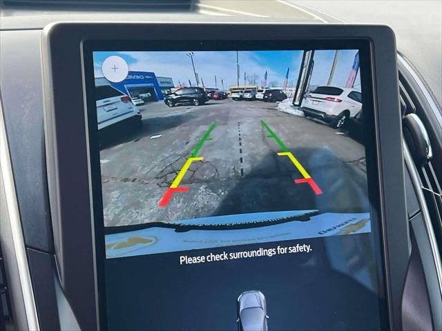 Used 2022 Ford Edge ST-Line w/ Cargo Accessory Package image 34