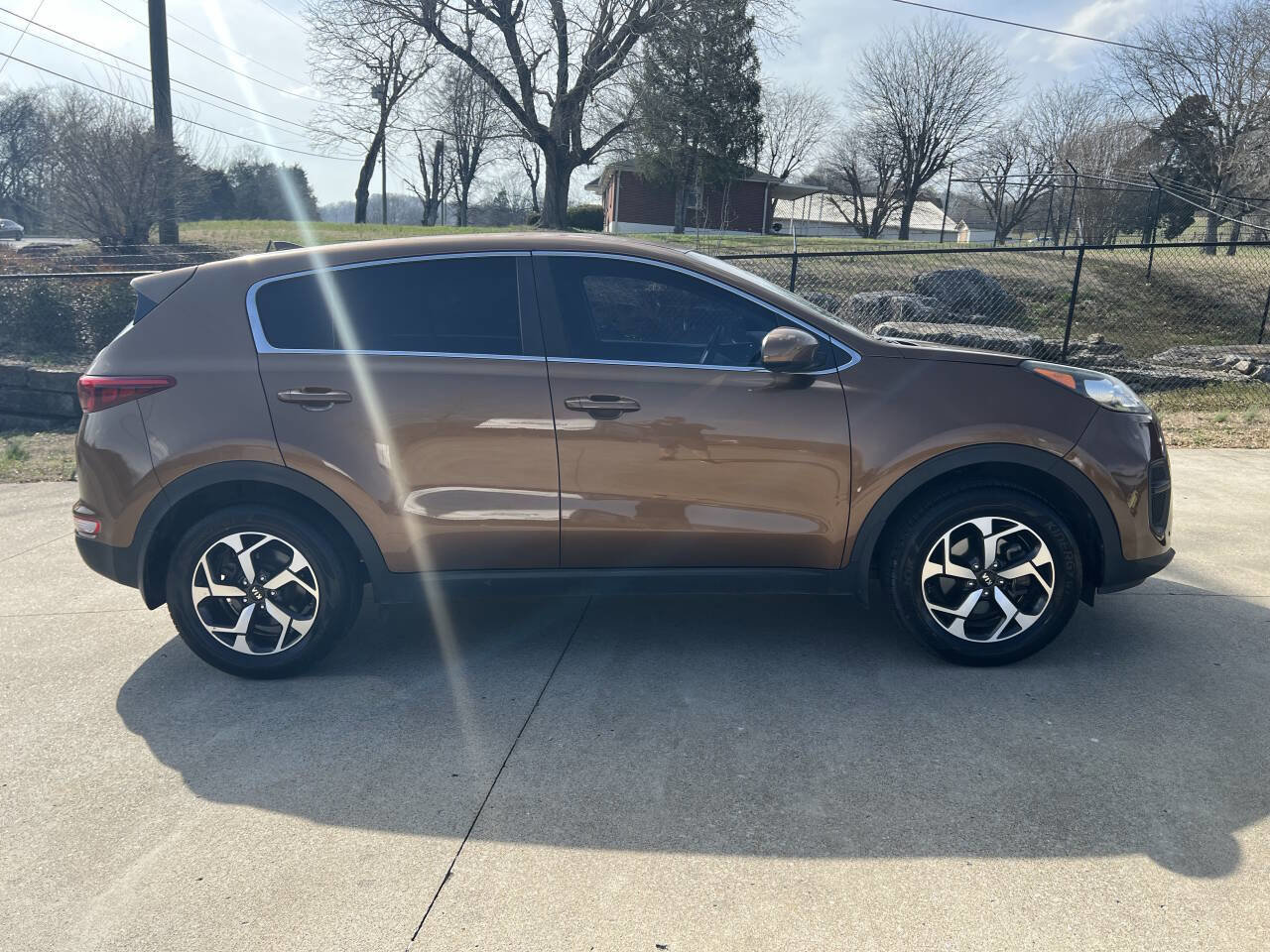Used 2019 Kia Sportage LX image 4