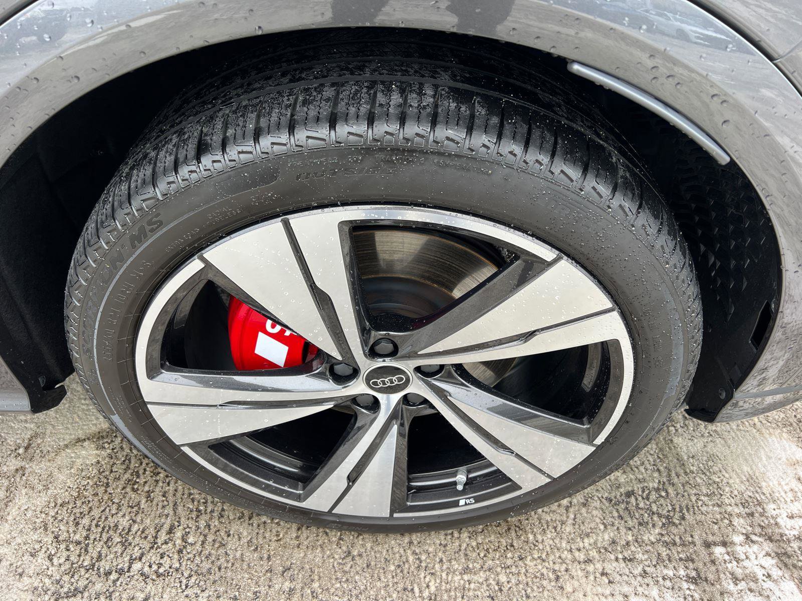 Used 2025 Audi SQ5 Premium Plus w/ Premium Plus Package image 12