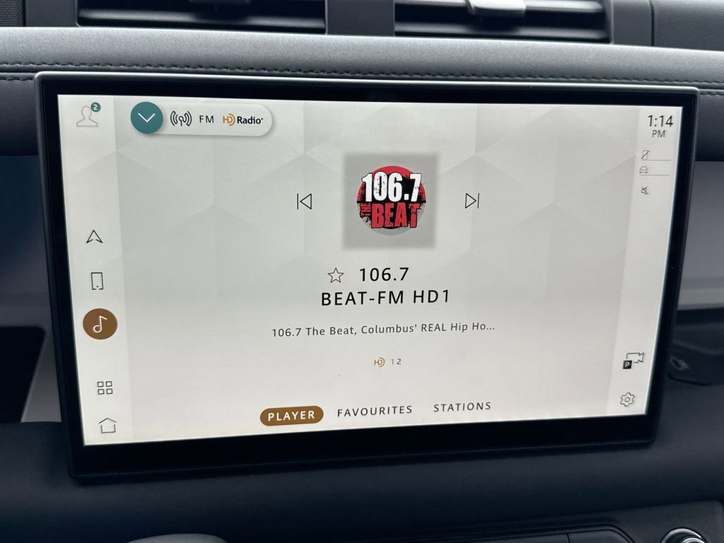 Used 2025 Land Rover Defender 110 S image 16