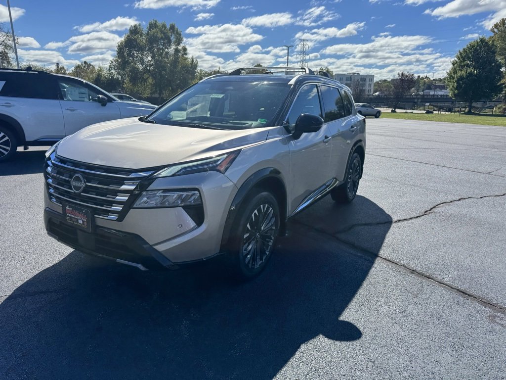 New 2026 Nissan Rogue Platinum image 3