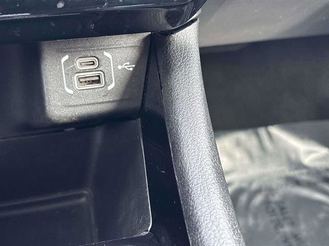 Certified 2022 Jeep Compass Limited image 29