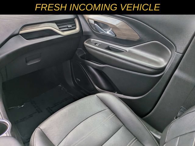 Used 2023 GMC Terrain Denali w/ Denali Premium Package AWD/4WD image 15