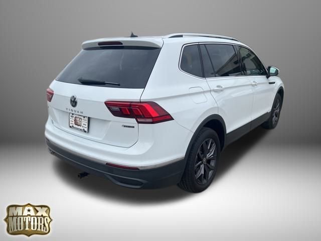 Used 2024 Volkswagen Tiguan Wolfsburg Edition image 6