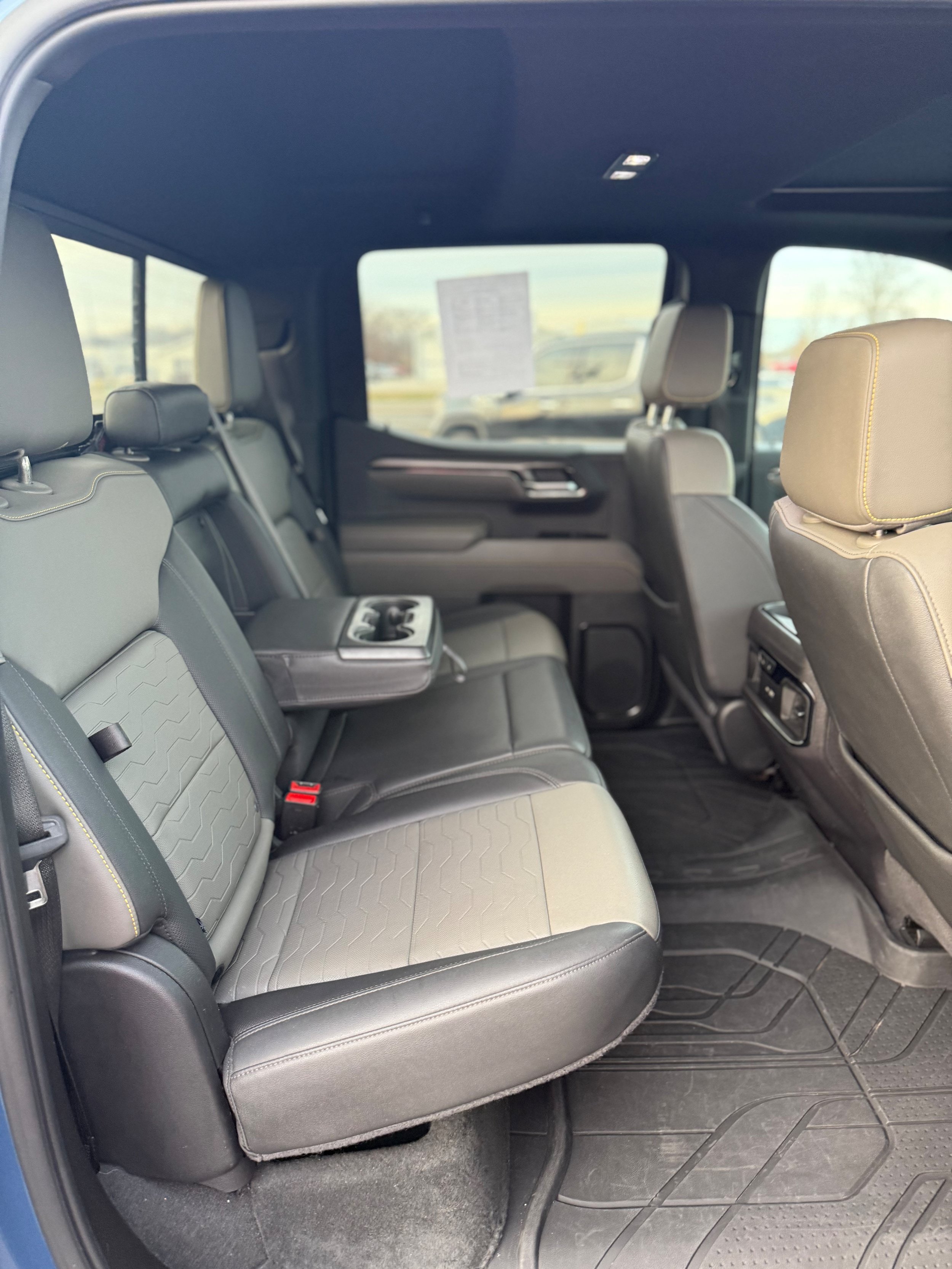 Used 2024 Chevrolet Silverado 1500 ZR2 w/ Technology Package AWD/4WD image 12