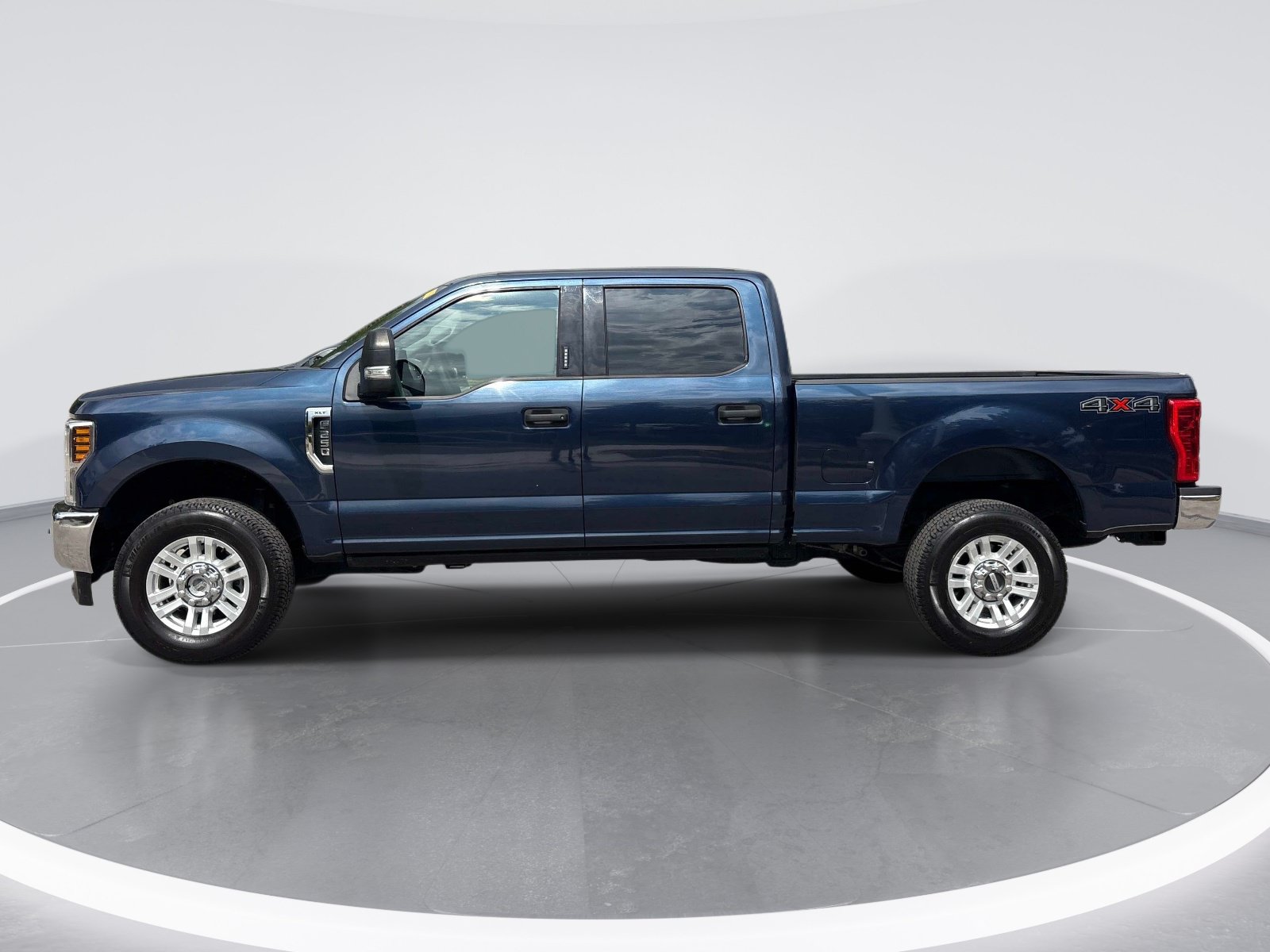 Used 2018 Ford F250 XLT AWD/4WD image 5