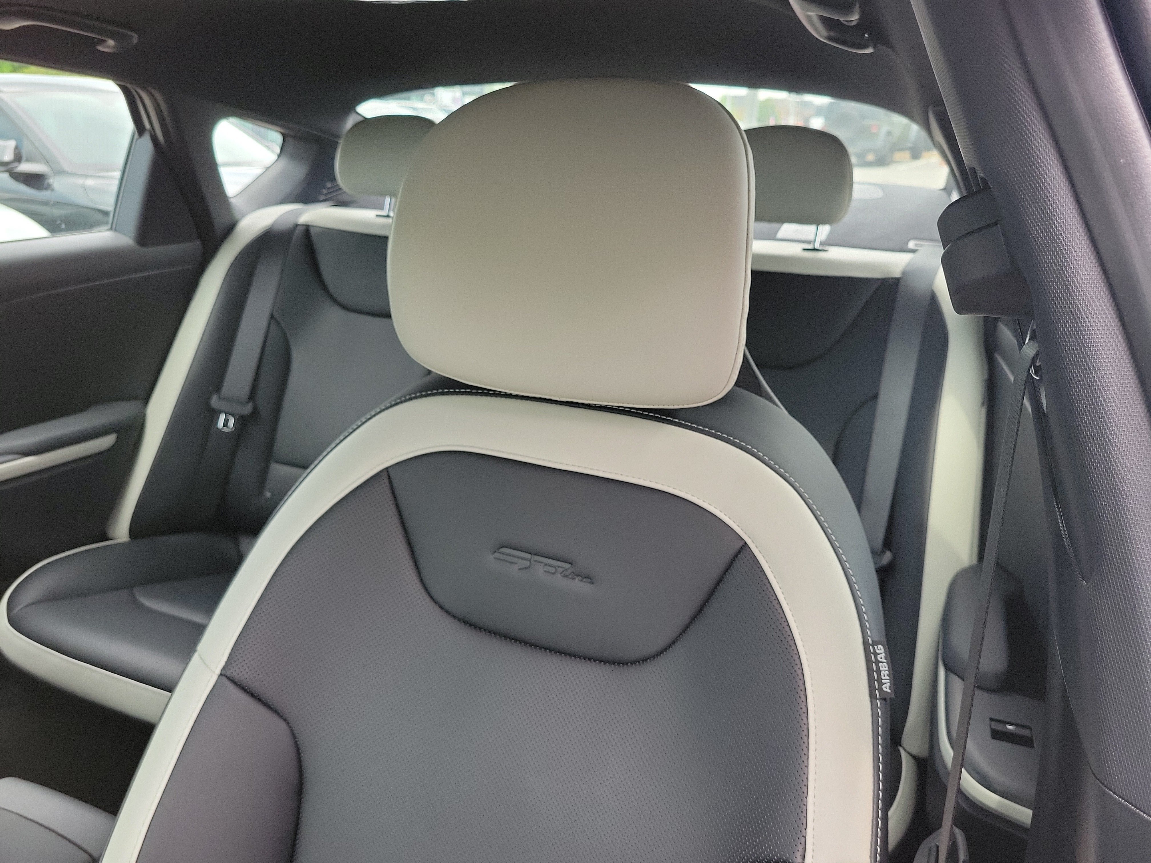 New 2026 Kia K4 GT-Line w/ GT-Line Premium Package FWD image 16