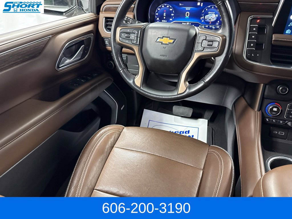 Used 2022 Chevrolet Suburban High Country AWD/4WD image 26