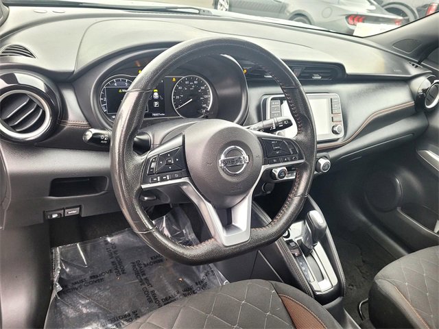 Used 2020 Nissan Kicks SR image 9