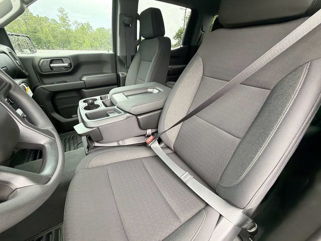New 2026 Chevrolet Silverado 1500 Custom RWD image 16