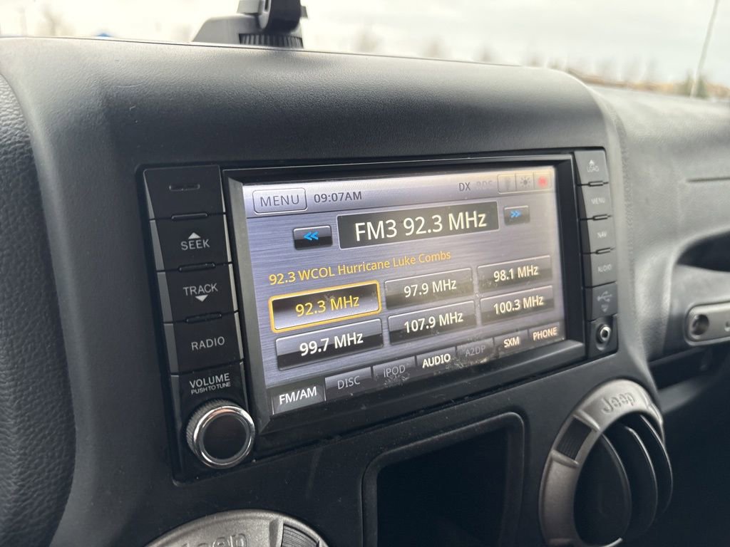 Used 2017 Jeep Wrangler Unlimited Sport image 21