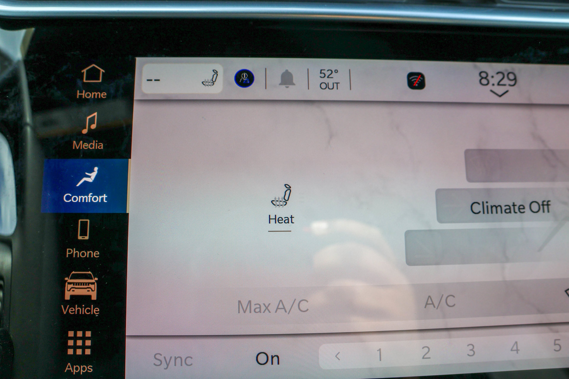 New 2026 Jeep Cherokee Laredo AWD/4WD image 16