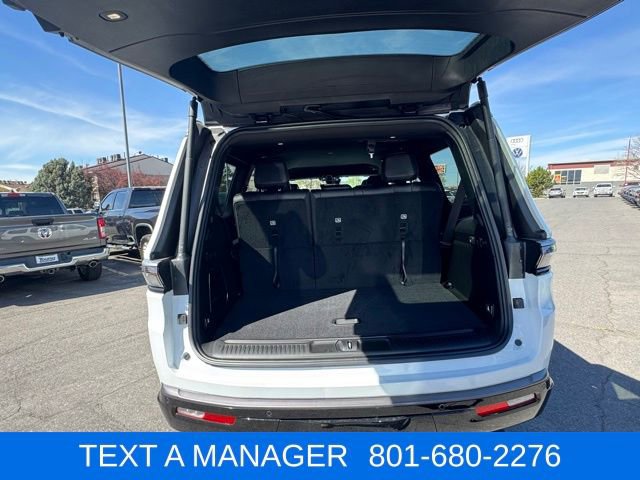 New 2026 Jeep Grand Wagoneer 4WD w/ HD Trailer Tow Package image 9