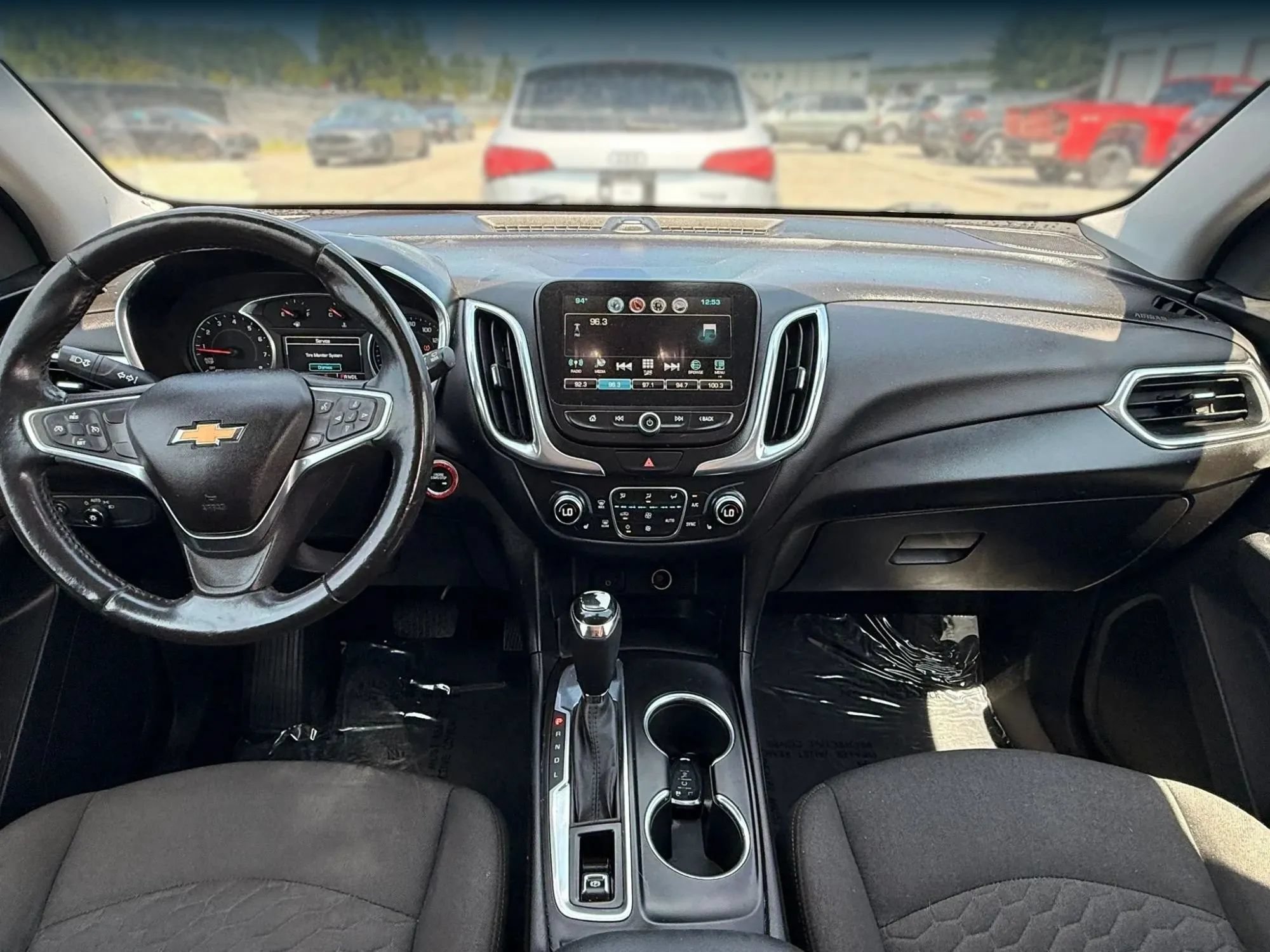 Used 2018 Chevrolet Equinox LT w/ Sun & Infotainment Package AWD/4WD image 3
