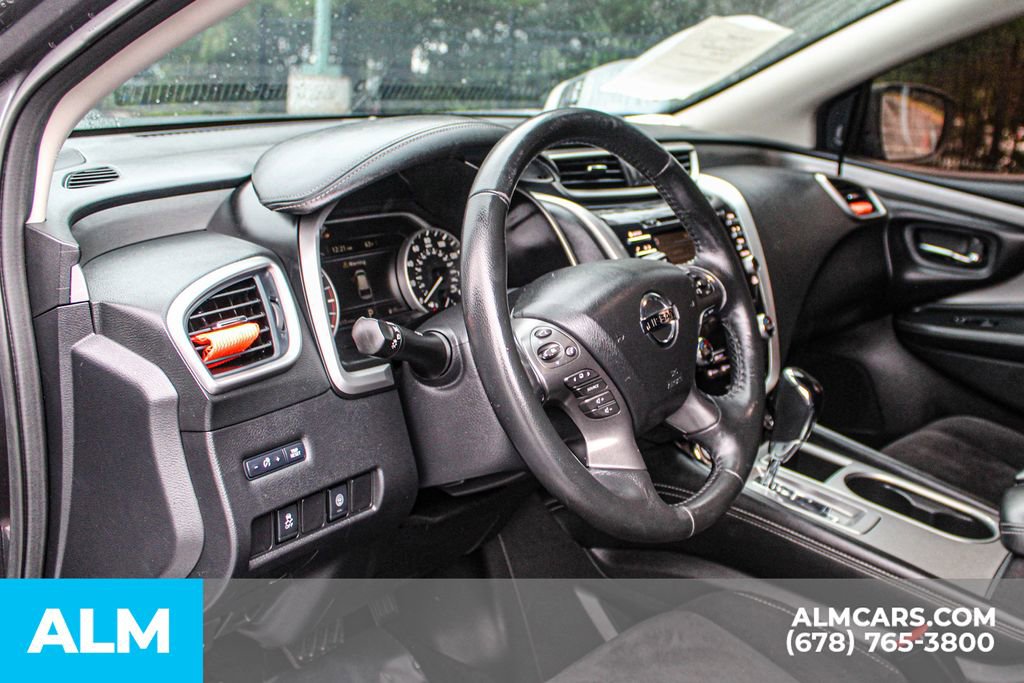 Used 2020 Nissan Murano SV image 31