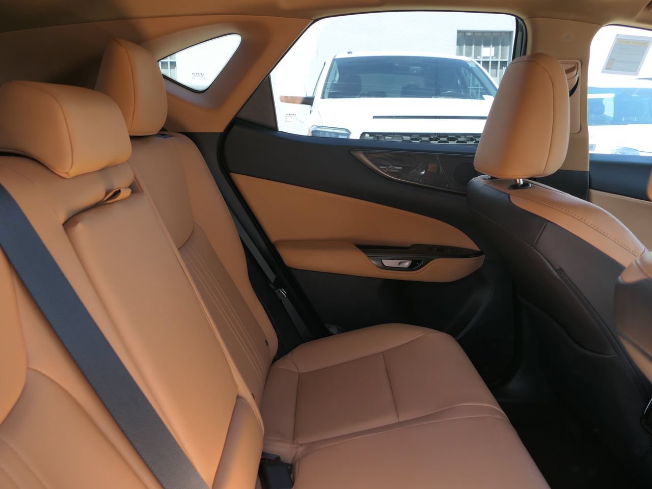 Used 2025 Lexus NX 350h AWD w/ Cold Area Package image 23