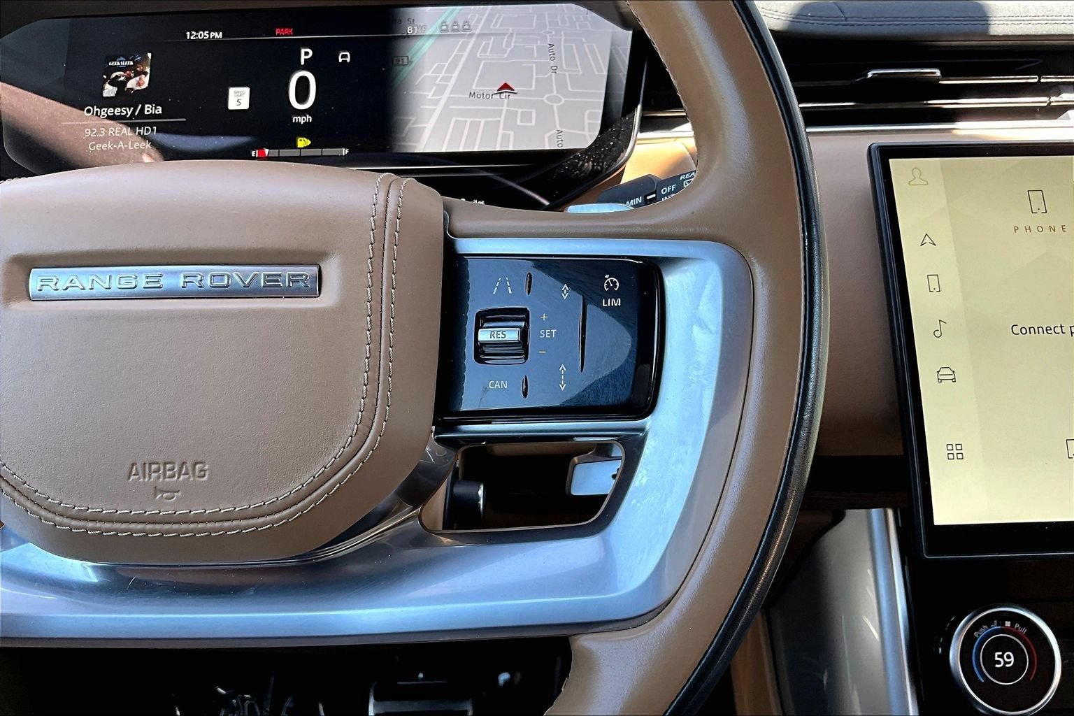 Certified 2023 Land Rover Range Rover SE AWD/4WD image 18
