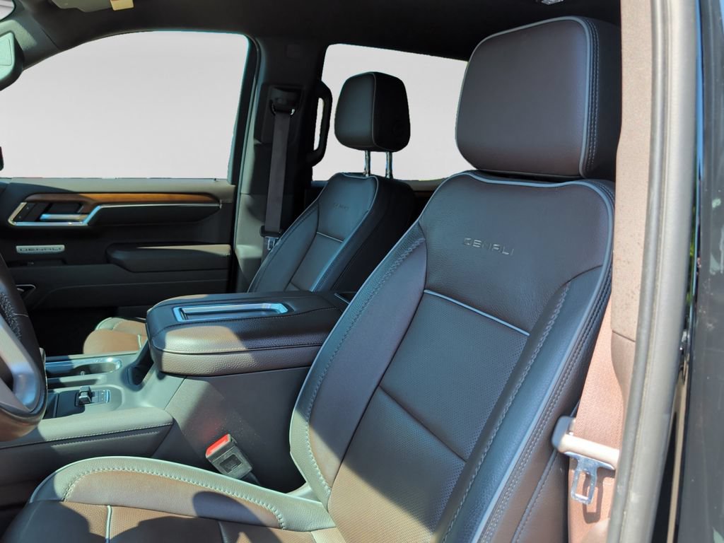 Used 2022 GMC Sierra 1500 Denali AWD/4WD image 17