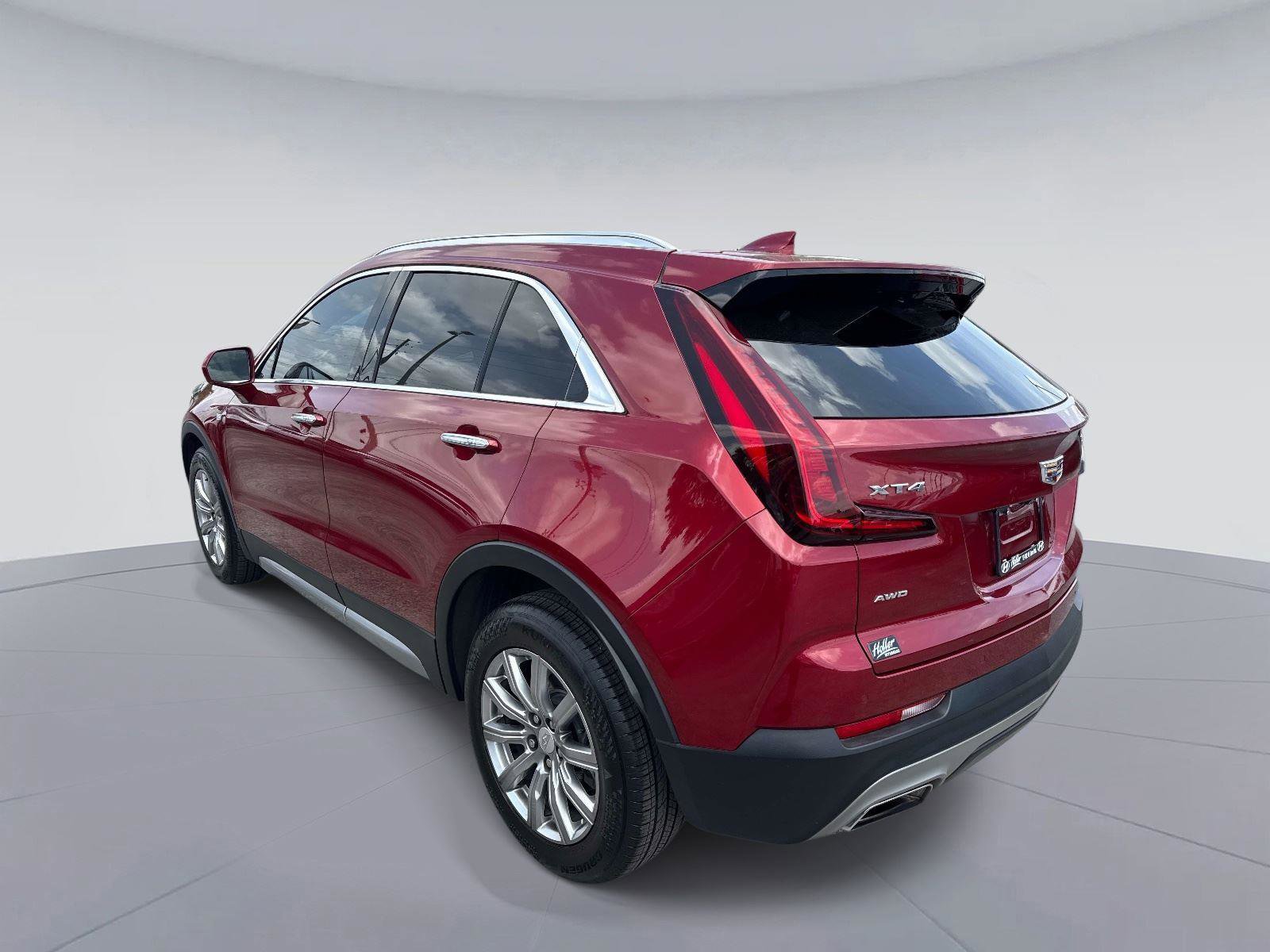 Used 2020 Cadillac XT4 Premium Luxury w/ Driver Assist Package AWD/4WD image 5