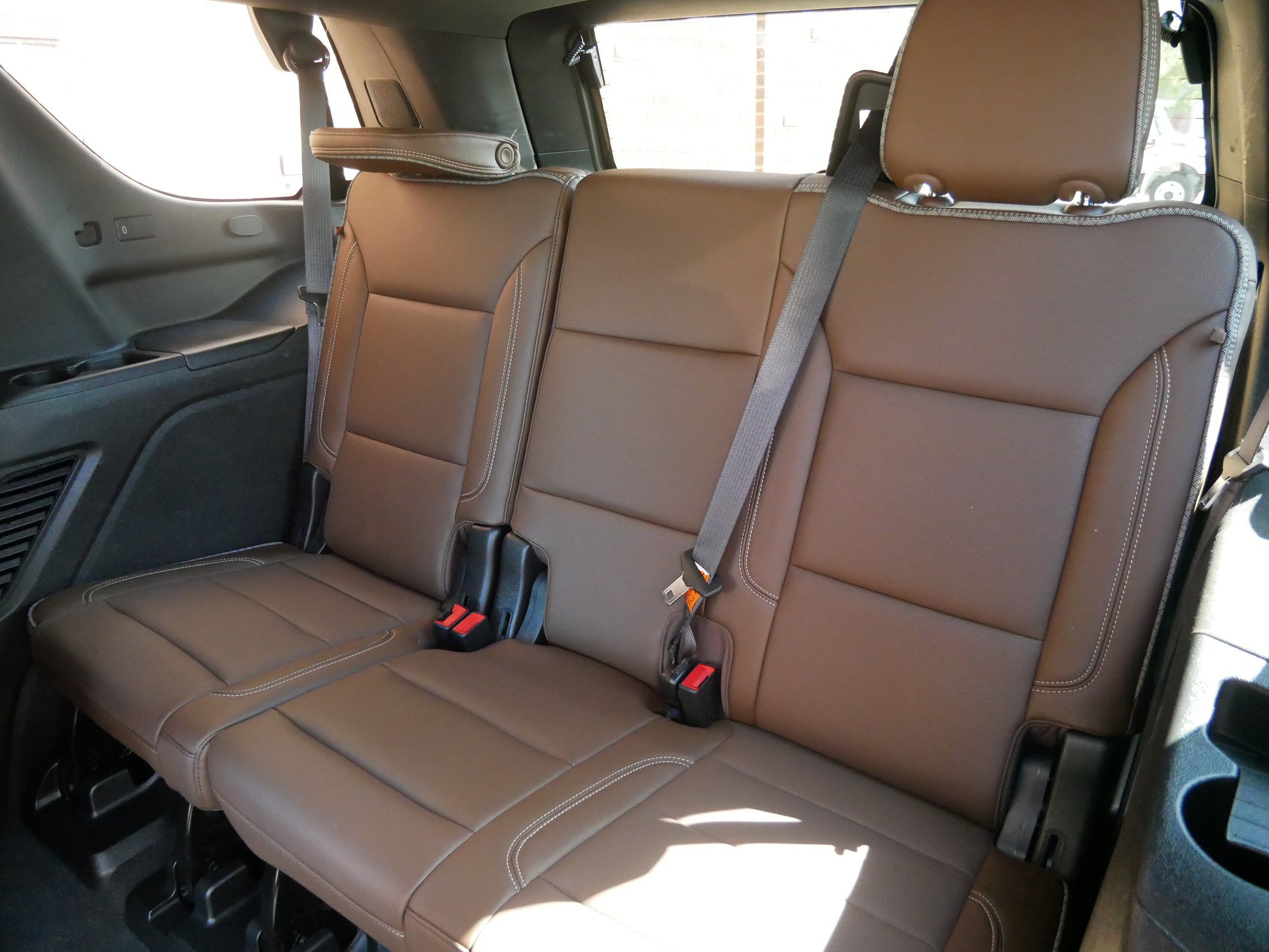 Used 2021 Chevrolet Tahoe High Country AWD/4WD image 11