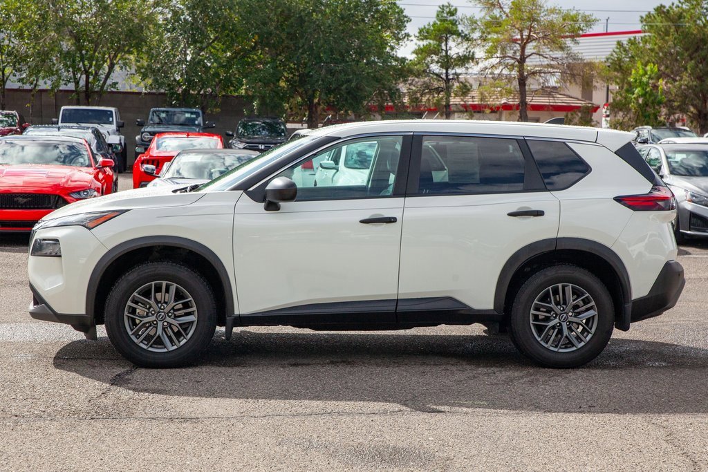 Used 2023 Nissan Rogue S image 8