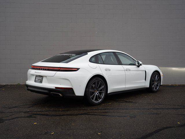 Certified 2025 Porsche Panamera 4 AWD/4WD image 7