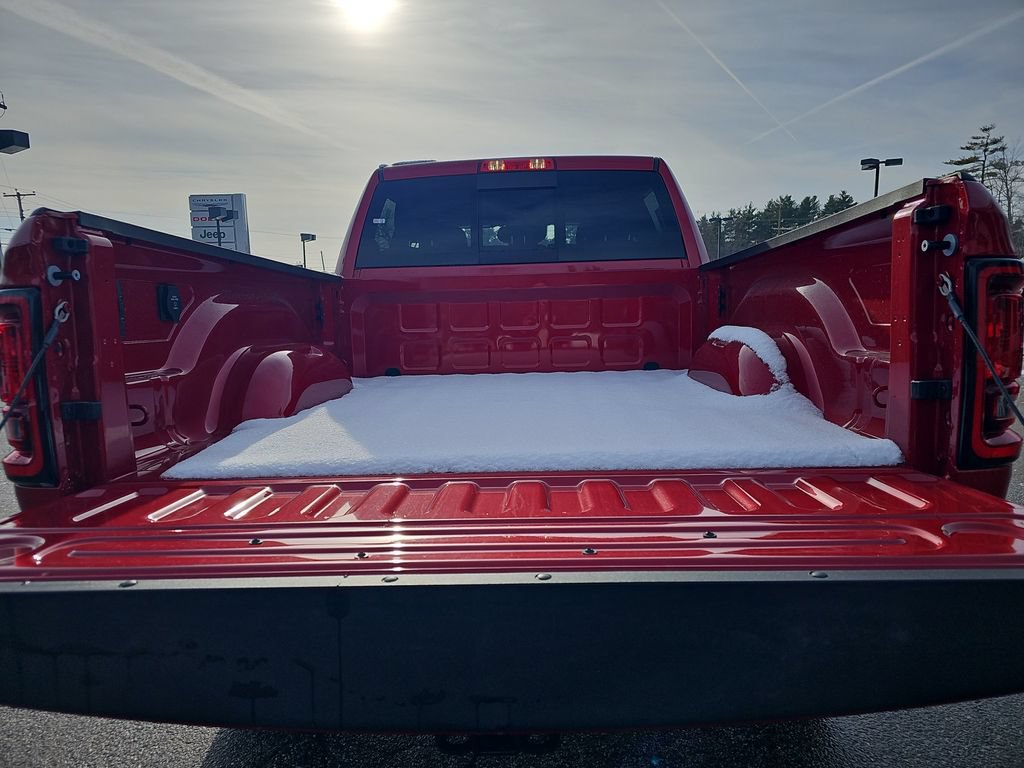 New 2026 RAM 3500 Tradesman AWD/4WD image 24