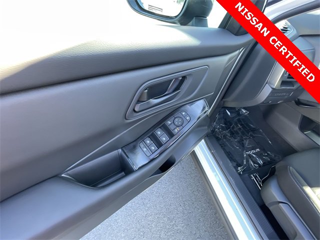 Certified 2025 Nissan Rogue S image 13