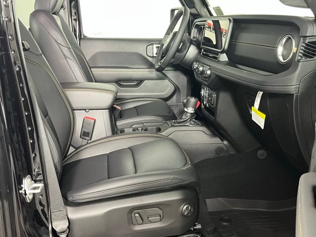 New 2025 Jeep Gladiator Sport w/ Premium Package AWD/4WD image 28