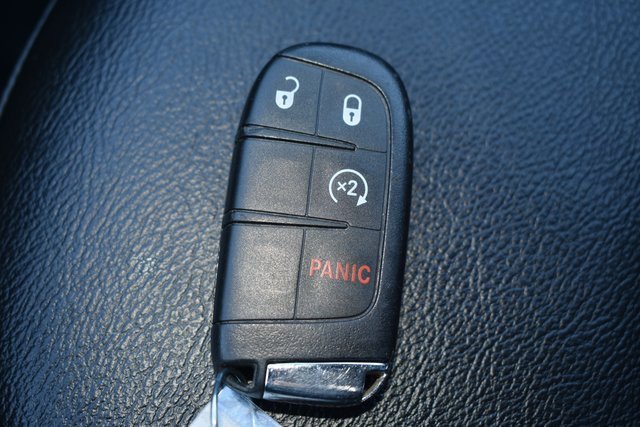 Used 2019 Jeep Compass Latitude w/ Popular Equipment Group image 30