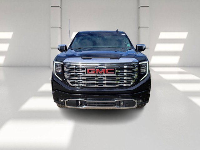 Used 2022 GMC Sierra 1500 Denali image 2