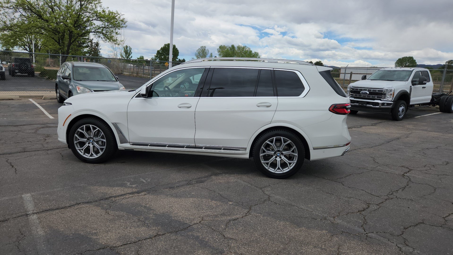 Used 2025 BMW X7 xDrive40i AWD/4WD image 7
