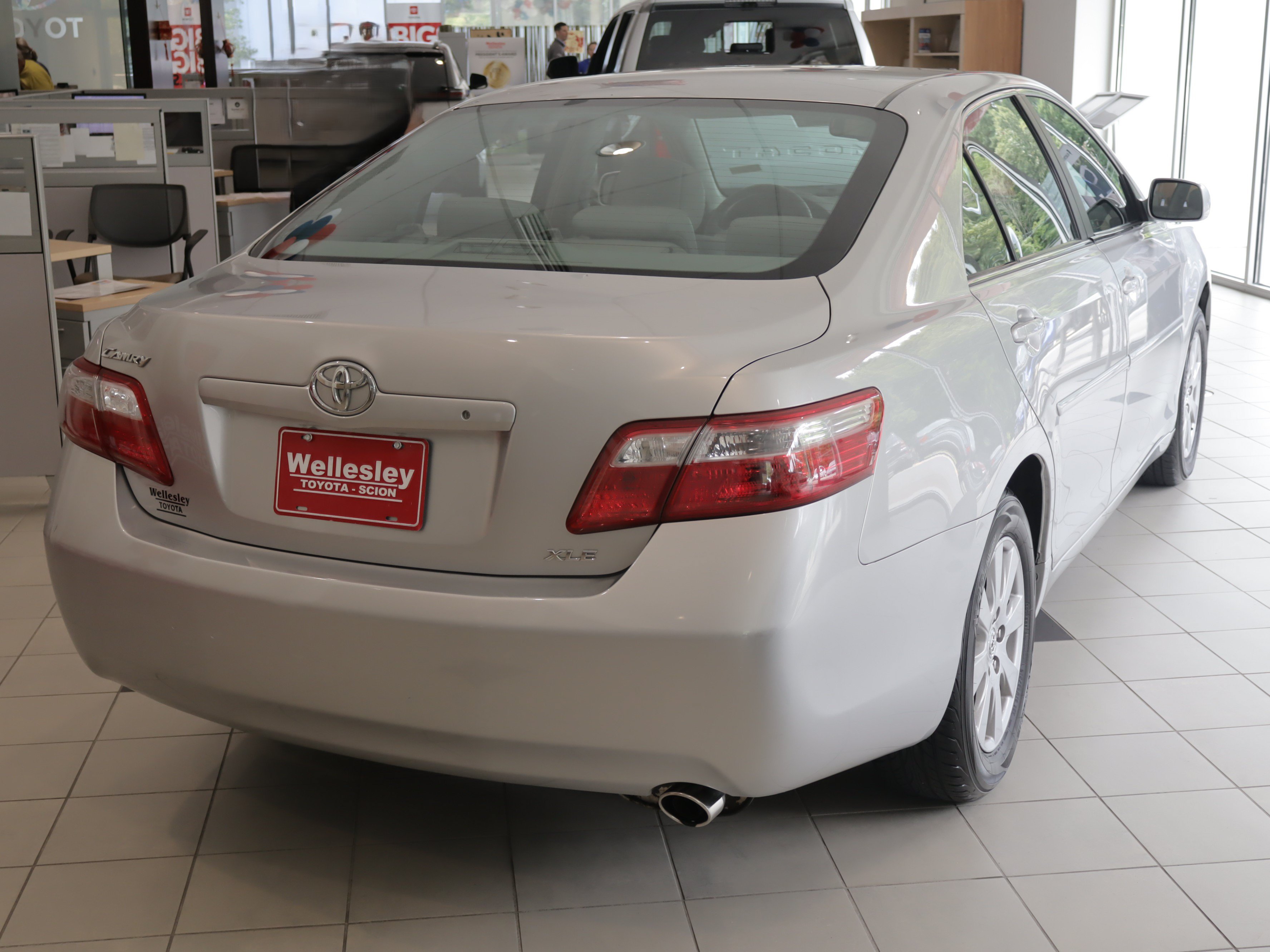 Used 2007 Toyota Camry XLE FWD image 8