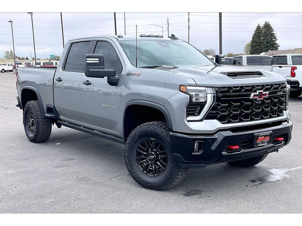 Used 2025 Chevrolet Silverado 2500 ZR2 w/ Technology Package AWD/4WD video 2