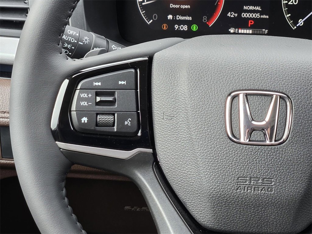 New 2026 Honda Odyssey Touring image 15