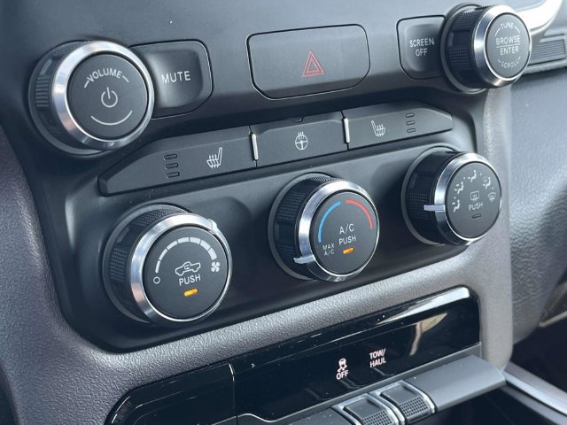 Used 2023 RAM 1500 Big Horn RWD image 30