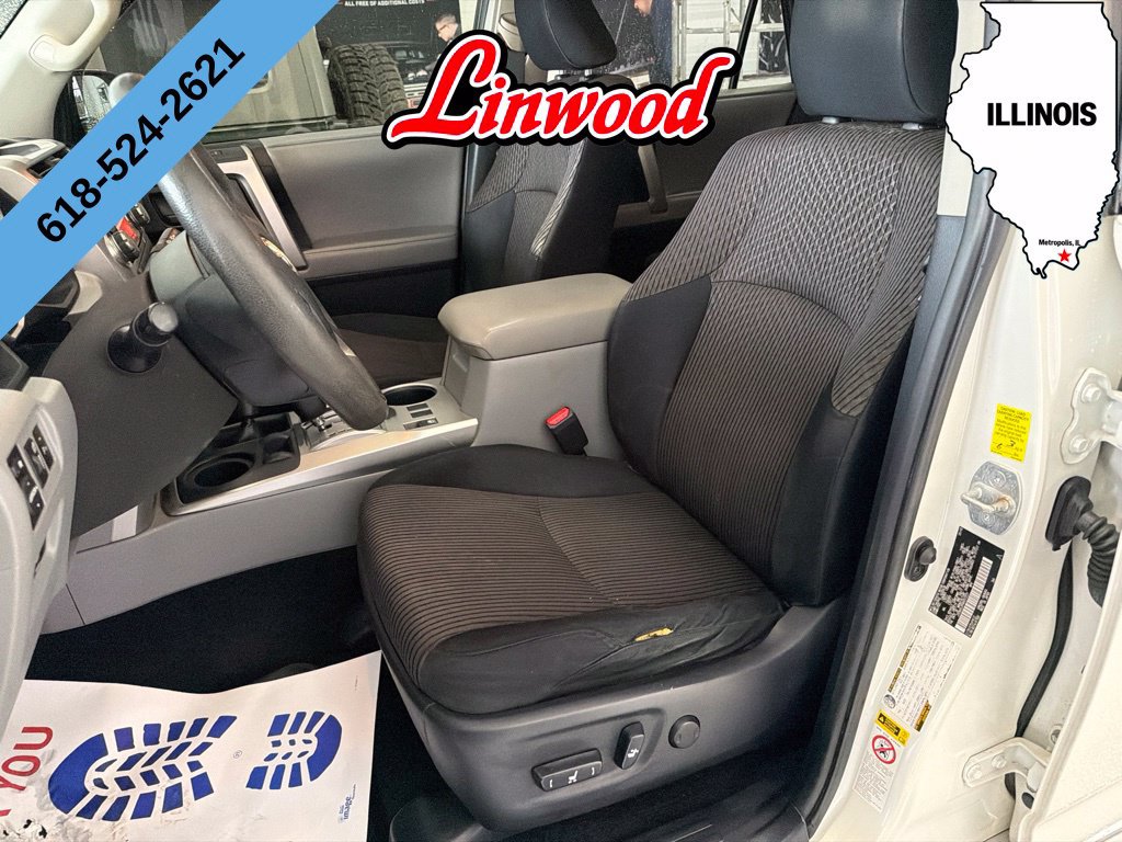 Used 2010 Toyota 4Runner SR5 w/ Convenience Pkg AWD/4WD image 15