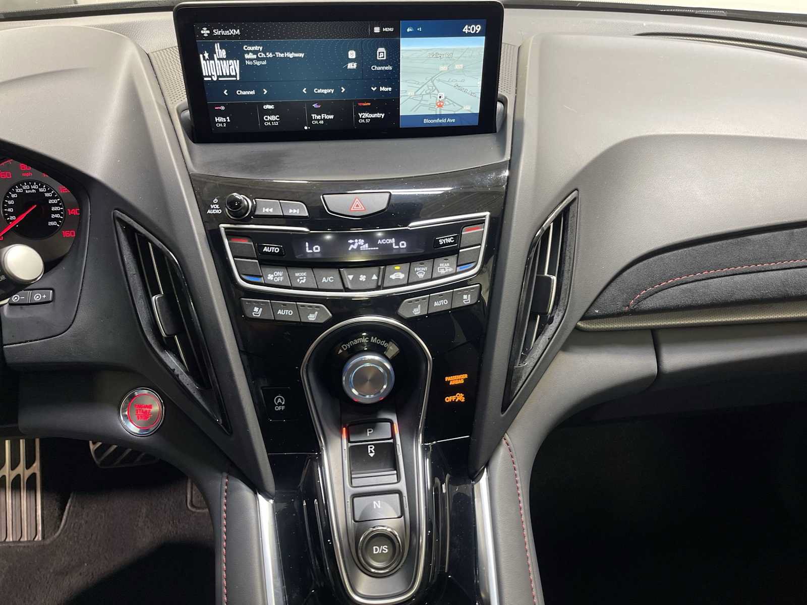Certified 2026 Acura RDX w/ Advance Package AWD/4WD image 16