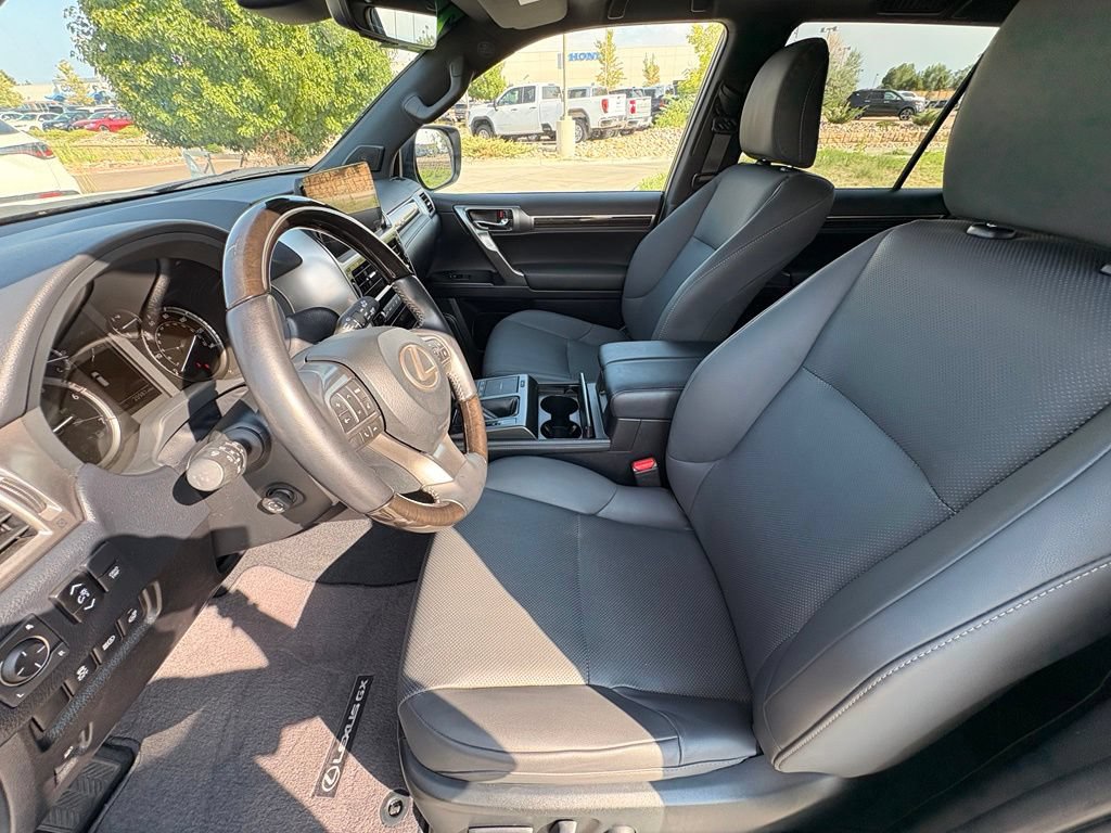 Used 2023 Lexus GX 460 Premium w/ Premium Plus Package AWD/4WD image 29