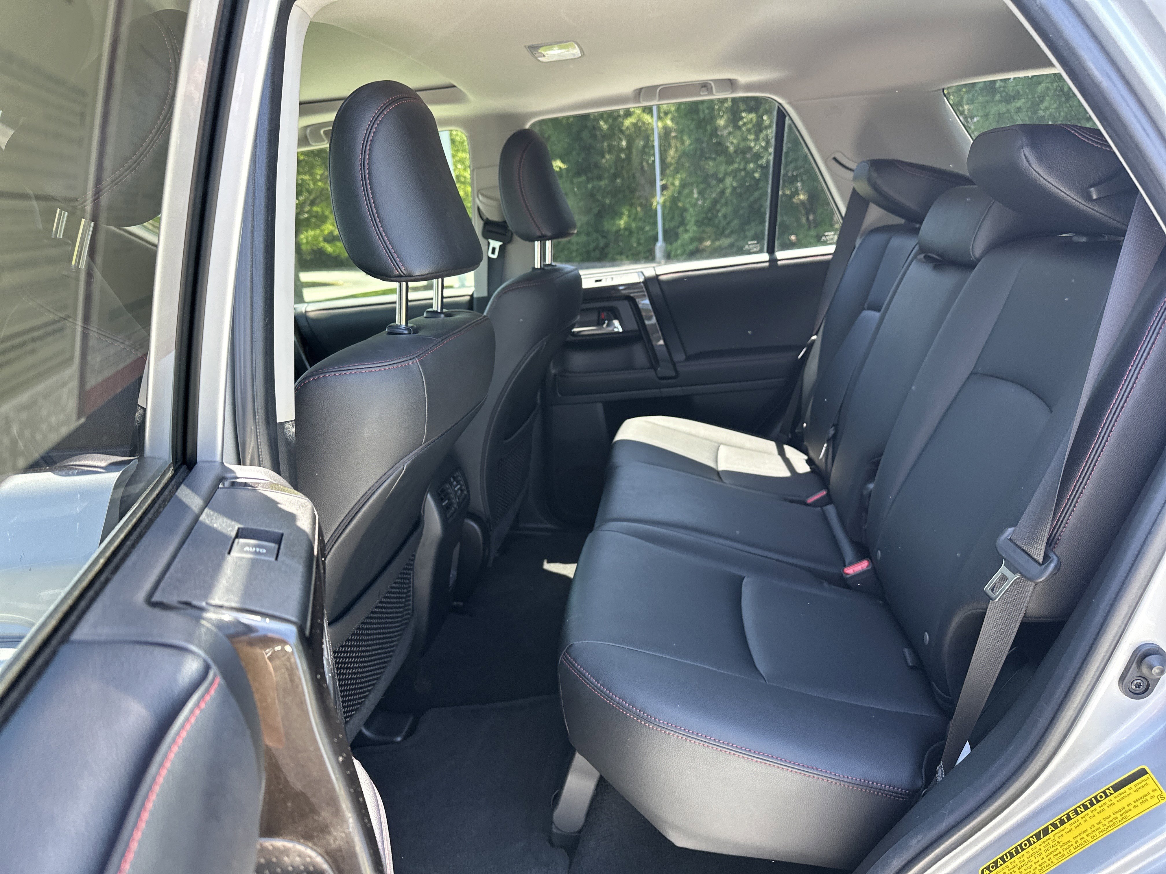 Certified 2024 Toyota 4Runner TRD Off-Road Premium w/ Moonroof Package AWD/4WD image 31