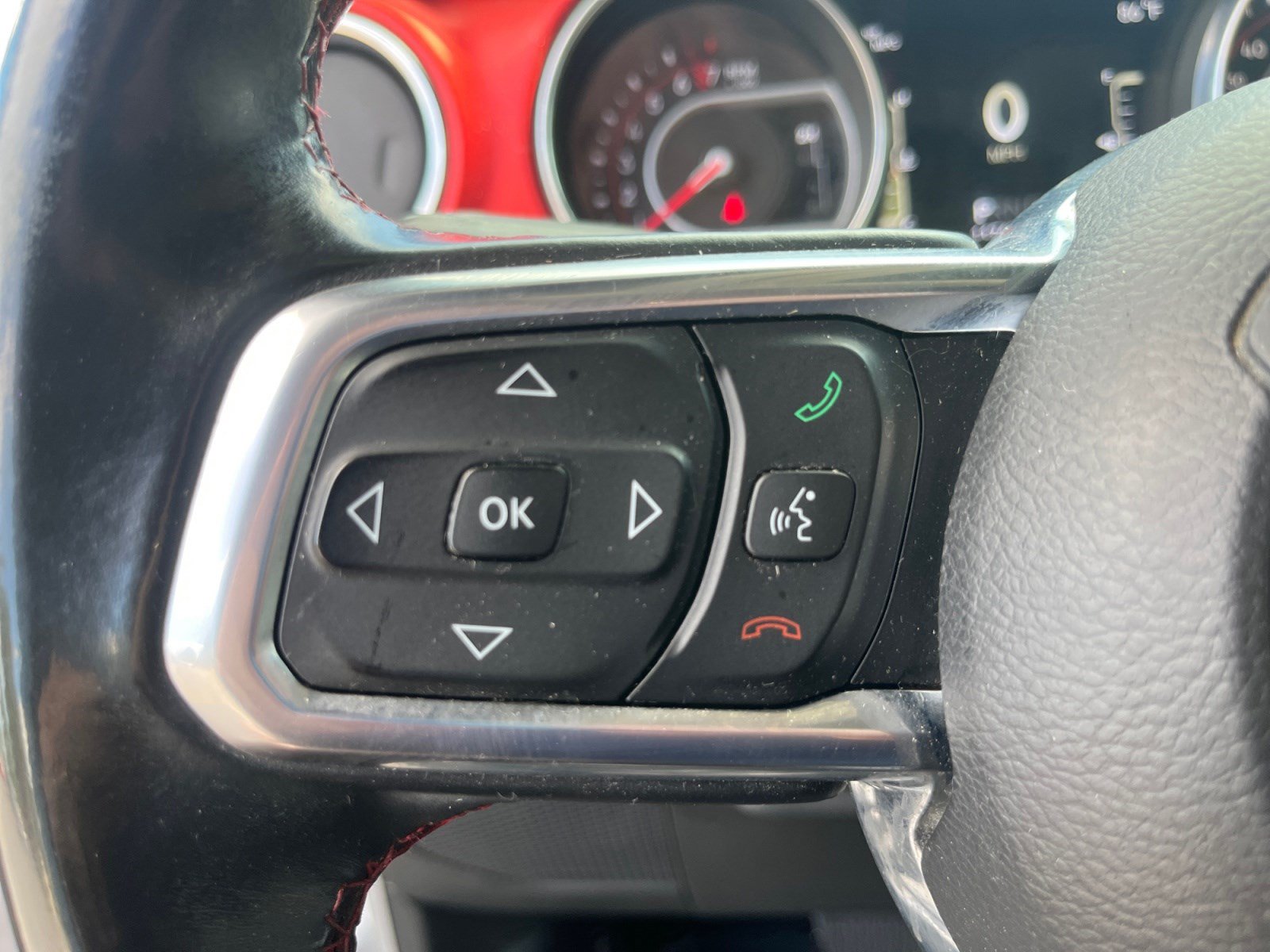 Used 2018 Jeep Wrangler Unlimited Rubicon AWD/4WD image 14