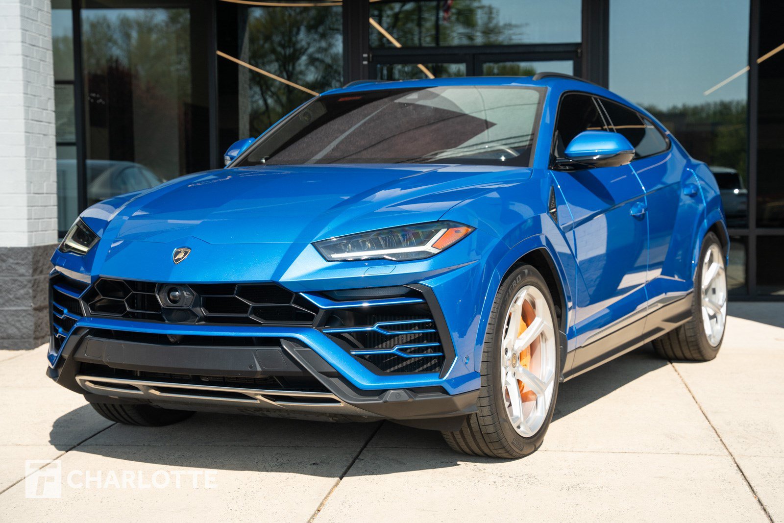 Used 2021 Lamborghini Urus AWD/4WD image 7