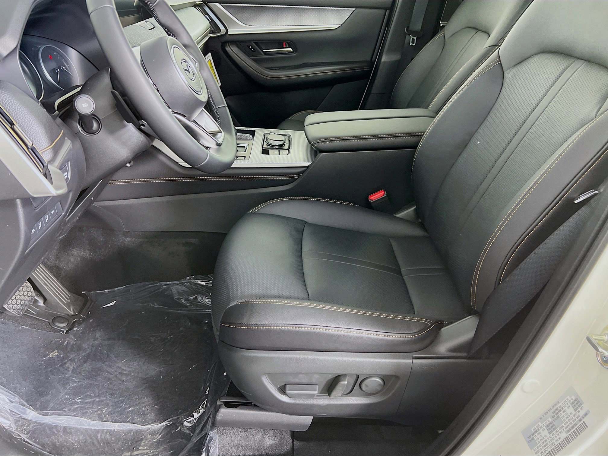 New 2026 MAZDA CX-70 3.3 Turbo w/ Preferred Package image 3