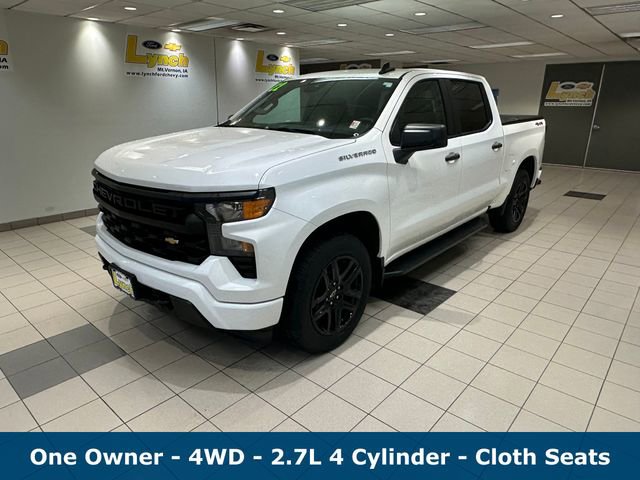 Used 2022 Chevrolet Silverado 1500 Custom AWD/4WD image 2