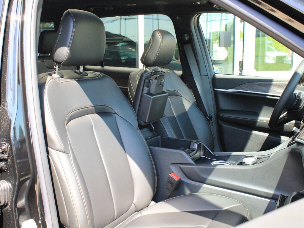New 2026 Jeep Grand Cherokee L Limited AWD/4WD image 25