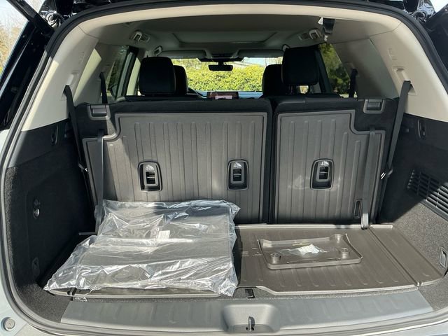 New 2026 Nissan Pathfinder Platinum image 20