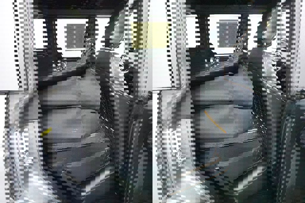 Used 2024 Ford Bronco Badlands w/ Sasquatch Package image 28