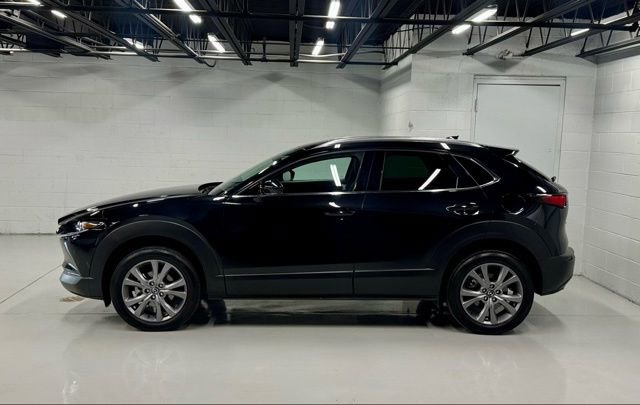 Used 2025 MAZDA CX-30 AWD 2.5 S w/ Premium Package image 2